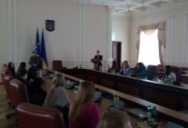 Від теорії до практики: знайомство з роботою Уряду України 